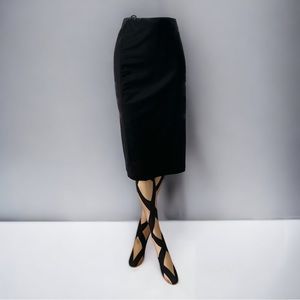 Women’s Gucci skirt SZ 38 (4-6) Made in Italy with lamsbswool